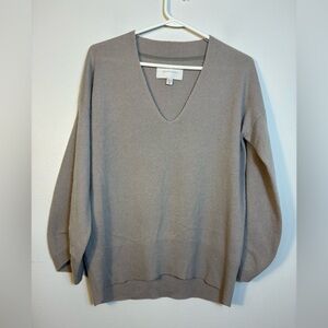 brochu walker 100% cashmere sweater Sz M Super Soft Designer V Neck Luxury